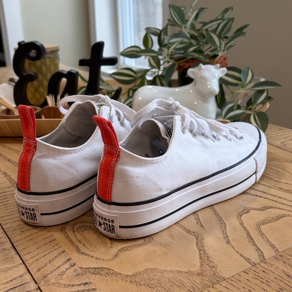 White CONVERSE All Star Platform Low Top Sneakers Size 7.5 (Women’s 9.5) - Picture 2 of 11